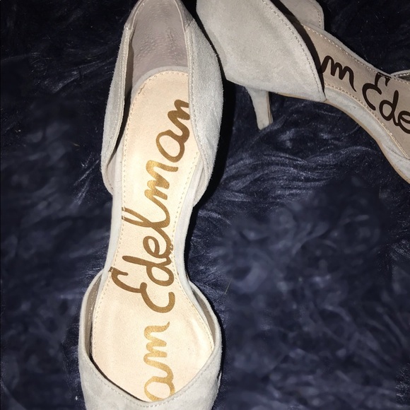 Heels - Picture 2 of 2